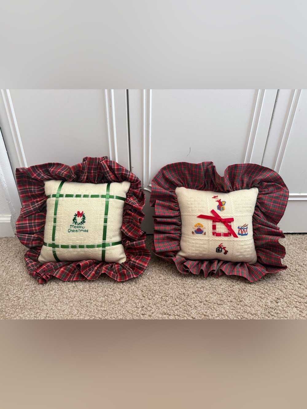 Vintage Pair Holiday Christmas Pillows
